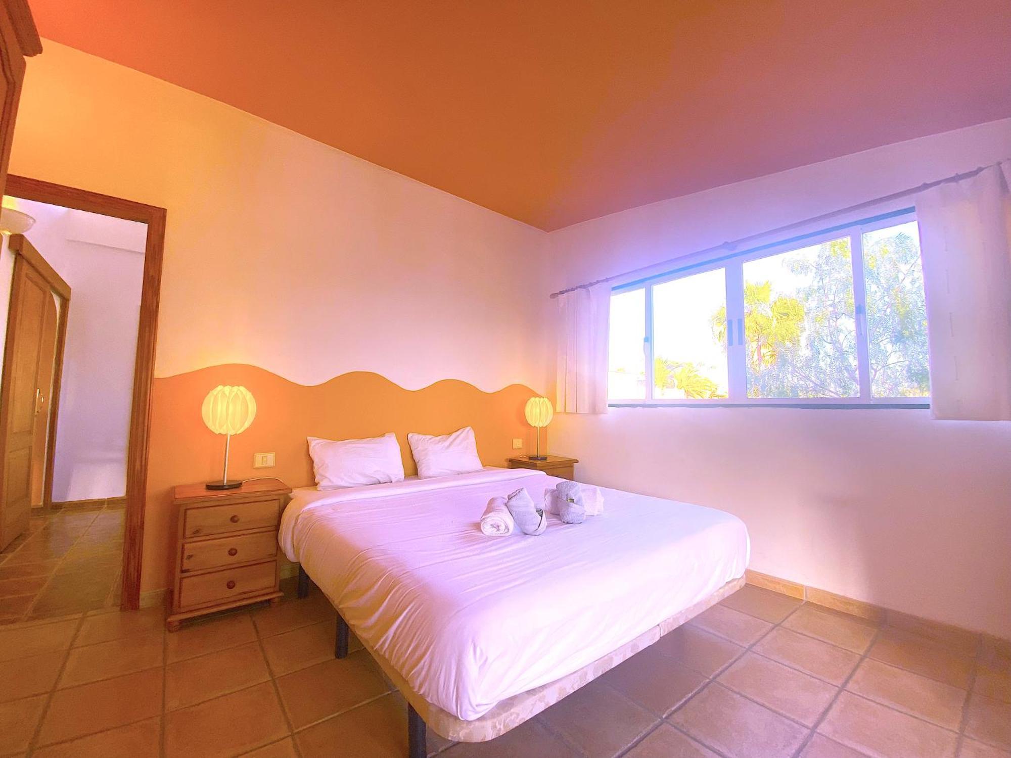Tropicalidays Oceanview Apartment